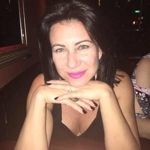 Meet your Posher, Vania